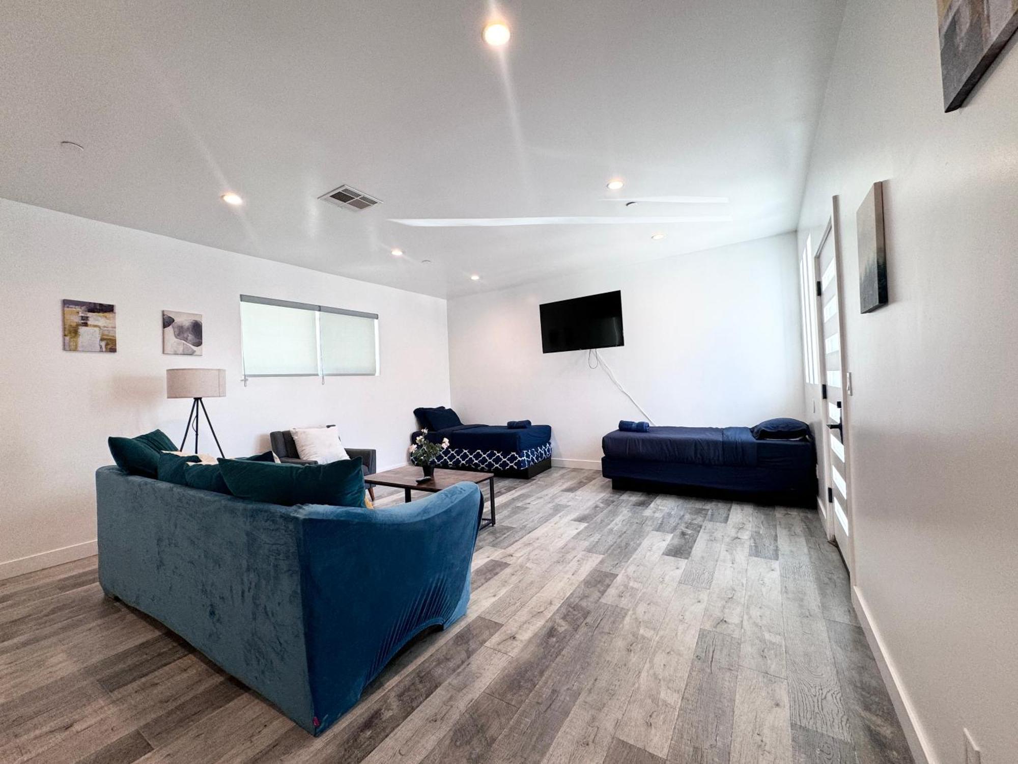 Cheerful 4Br Home With Parking In East Hollywood Los Angeles Exterior photo